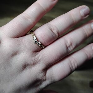 Elegant Dainty Pandora Gold-plated Wedding Band 💖💖💖